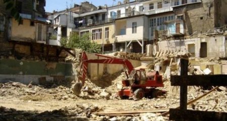 Bakıda beton panellərdən tikilən binalar söküləcək? - VİDEO