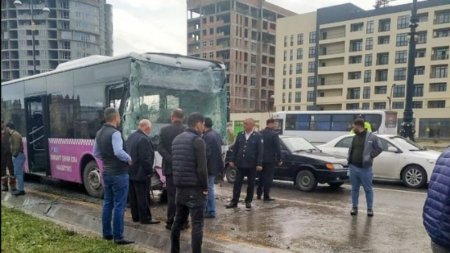 Azərbaycanda iki avtobus TOQQUŞDU - VİDEO