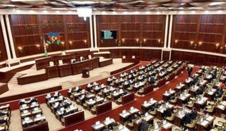 Parlament seçkilərində 