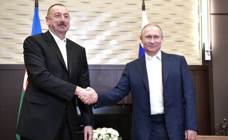 Putin İlham Əliyevi təbrik etdi