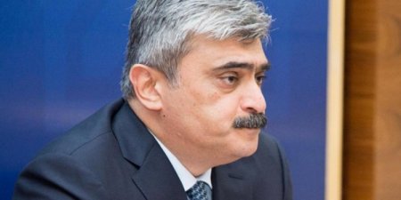Prezidentə leksiya oxuyan nazir: “Sovetski” ona üsyan edir – VİDEO