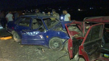 Bakıda dəhşətli qəza: Ölənlər və yaralananlar var - FOTO - VİDEO