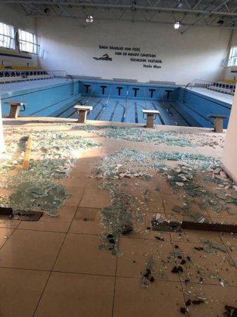 Bərdə Olimpiya İdman Kompleksi ermənilərin atəşi nəticəsində tam yararsız hala düşdü - FOTO