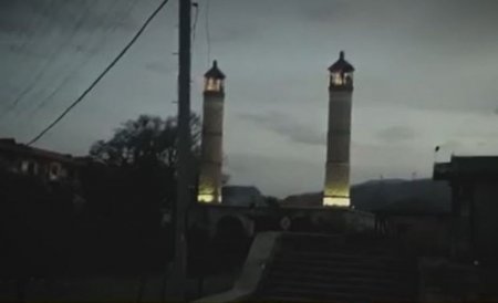 Uzun həsrət illərindən sonra Şuşada işıq yandırdıq - VİDEO