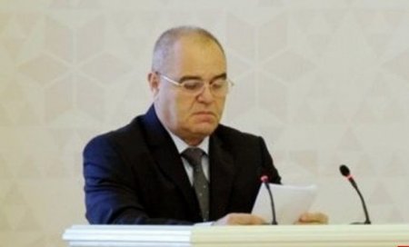 Yaşar Həsənovun İSTİLİKLİ YEYİNTİSİ...