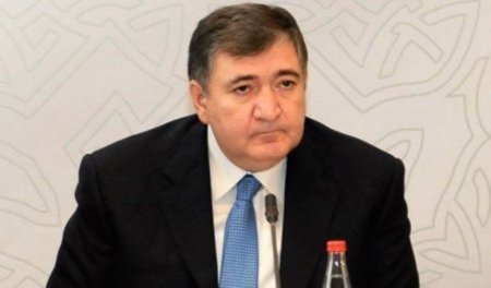 Fazil Məmmədov mülklərini satışa çıxartdı
