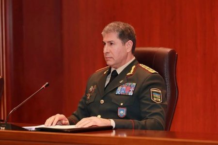 Vilayət Eyvazov daha bir yüksək vəzifəli şəxsi işdən çıxardı