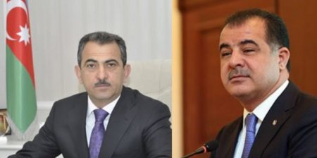 Qorxmaz Hüseynovdan Elmar Vəliyevə jest