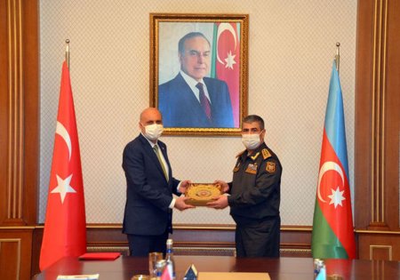 Zakir Həsənov Türkiyə müdafiə sənayesi şirkətlərinin nümayəndələri ilə görüşüb - FOTO