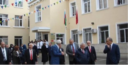 “Bakı Atatürk Liseyi”ndə narazılıq