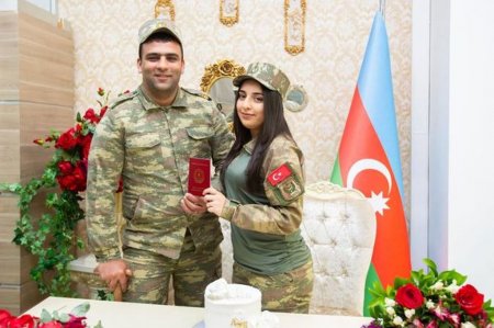 Daha bir qazimizin nikahı qeydə alındı