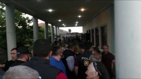 Bakıda toy mərasimi keçirən 40 nəfər tutuldu - FOTO - VİDEO