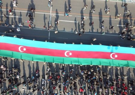 Azərbaycanda Dövlət Bayrağı Günü qeyd olunur - VİDEO