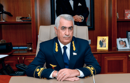 Dəmiryolundan QUMARBİZNESİNƏ UZANAN CIĞIR...