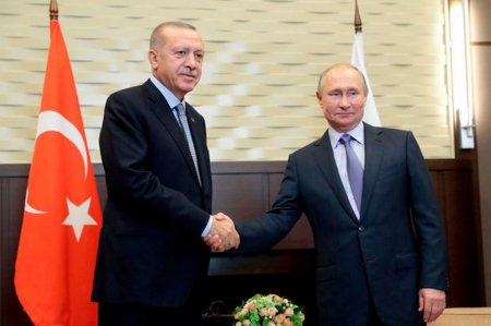 Ərdoğan Putinlə danışdı