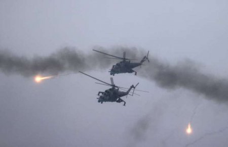Ukrayna ordusu Rusiyanı bombaladı - VİDEO