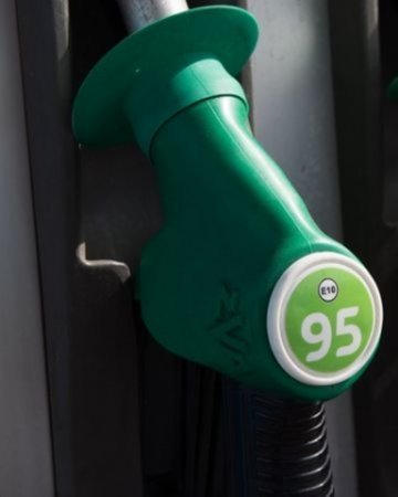 Azərbaycanda “Aİ-95” premium markalı benzinin qiymətində dəyişiklik edildi