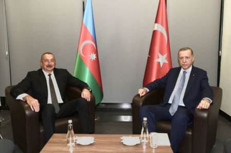 İlham Əliyev Konyada Rəcəb Tayyib Ərdoğanla görüşüb