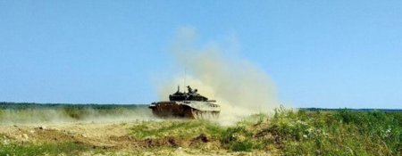 Erməni tankçılar Rusiyada belə biabır oldular – VİDEO