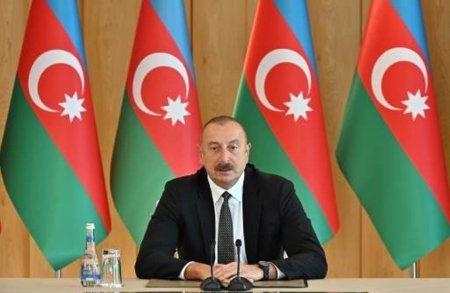 İlham Əliyev “ADEX-2022”nin iştirakçılarına və qonaqlarına müraciət edib
