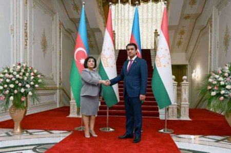 Sahibə Qafarova Rüstəm Emoməli ilə görüşüb - FOTO