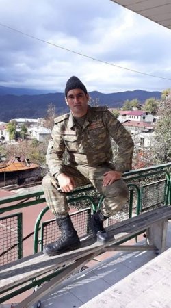 Xızı şəhid Saleh Qurbanovla vidalaşır