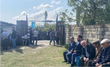 Xaçmaz şəhidi Elnur Rüstəmovla vida mərasimi keçirilir - FOTO