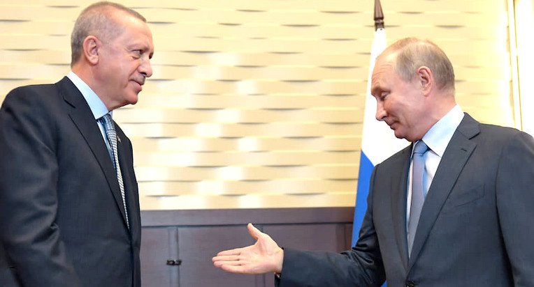 Putin Ərdoğanı güclü lider və etibarlı tərəfdaş adlandırıb