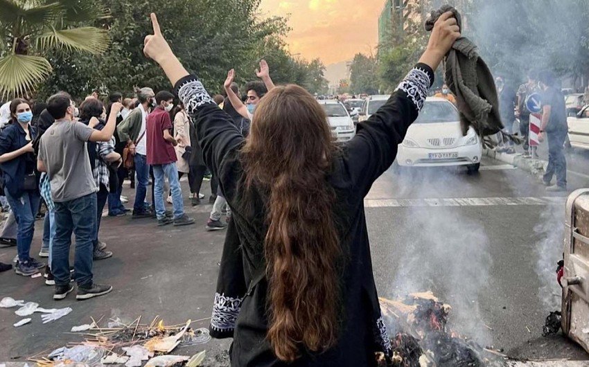İranda etirazlarda öldürülənlərin sayı 419-a çatıb