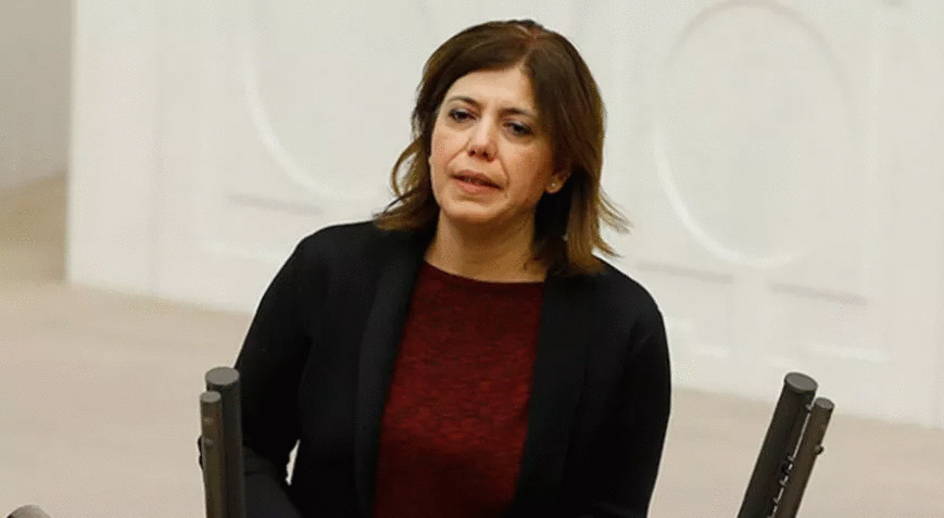 Türkiyəli deputat avtomobil qəzası etdi - Fotolar