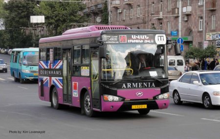 İrəvanda avtobus sürücüləri TƏTİL EDİR