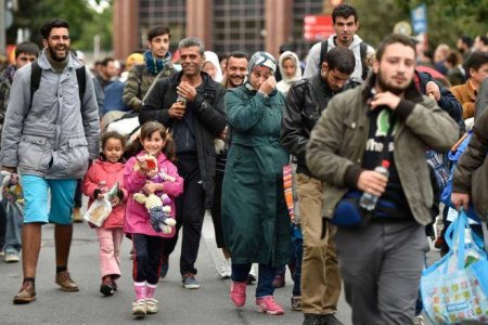 Rusiyada miqrantlara qarşı reydlərə başlanılıb.