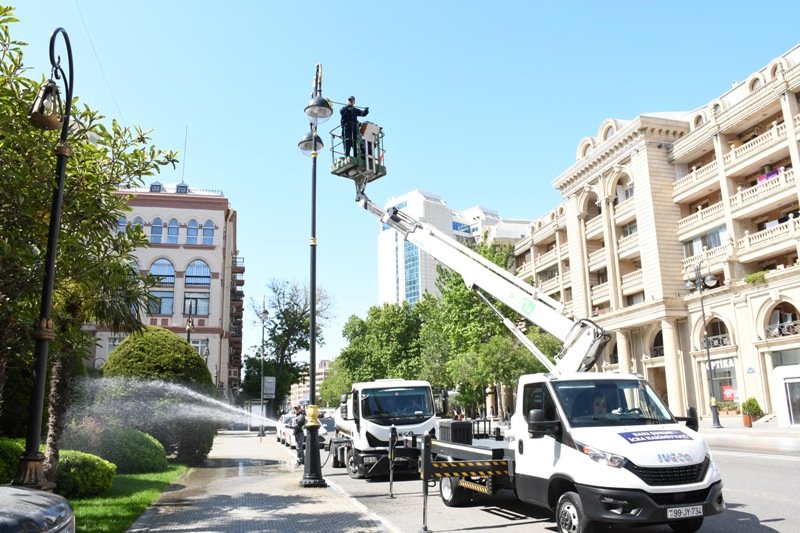 Paytaxtda növbəti genişmiqyaslı təmizlik işləri aparılıb