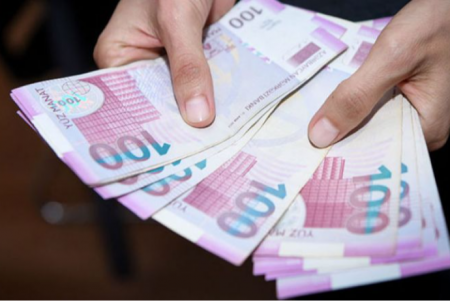 Onlar 2425 manat maaş alacaq