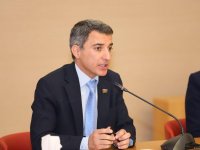 Azərbaycanlı deputat Paşinyanı ALQIŞLADI