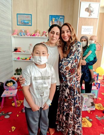 İlham Əliyevin qızları Milli Onkologiya Mərkəzində