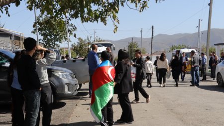 Xocalının Təzəbinə kəndinə növbəti köç oldu
